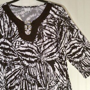 Jaclyn Smith, Black White Top, 3X